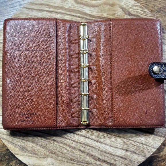 Louis Vuitton PM Monogram Agenda/passport Holder - Picture 7 of 14
